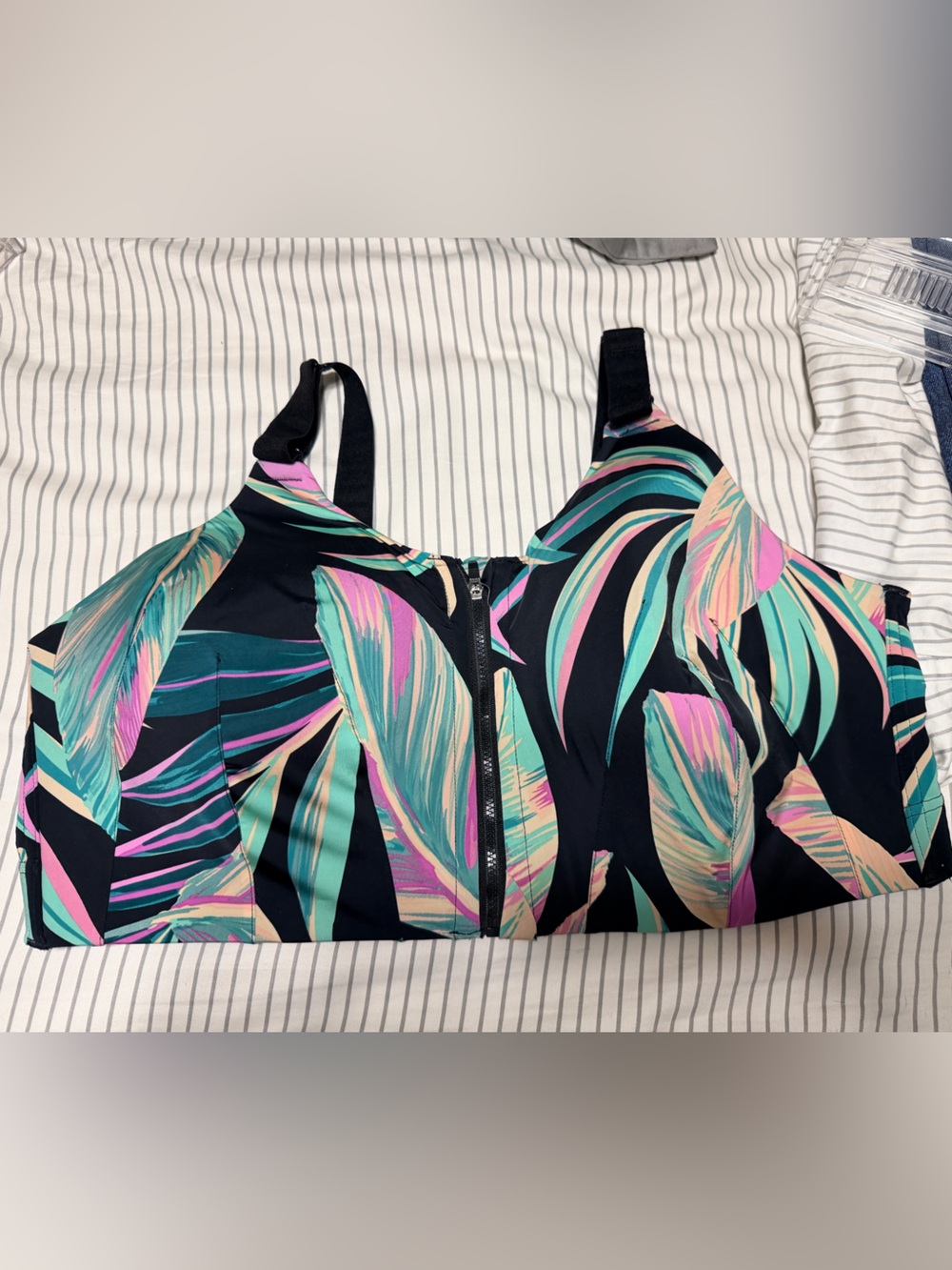 Tropical Leaf Front-Zip Sports Bra - Black with Teal & Pink